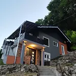 Apartma Manca