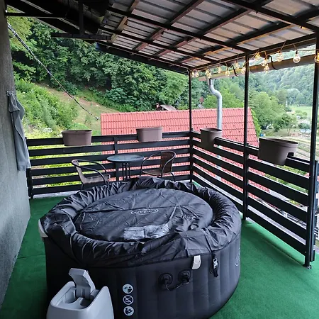 Appartamento Apartma Manca Jesenice na Dolenjskem