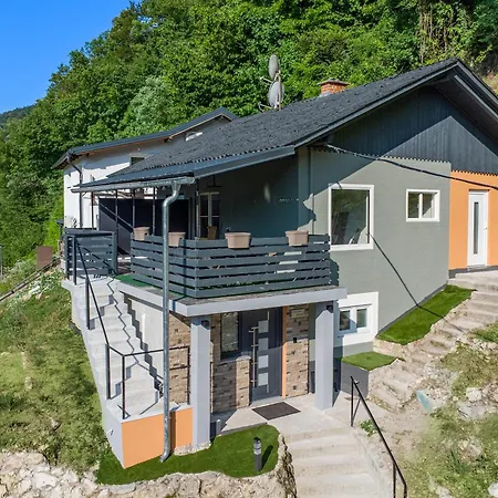 Apartma Manca